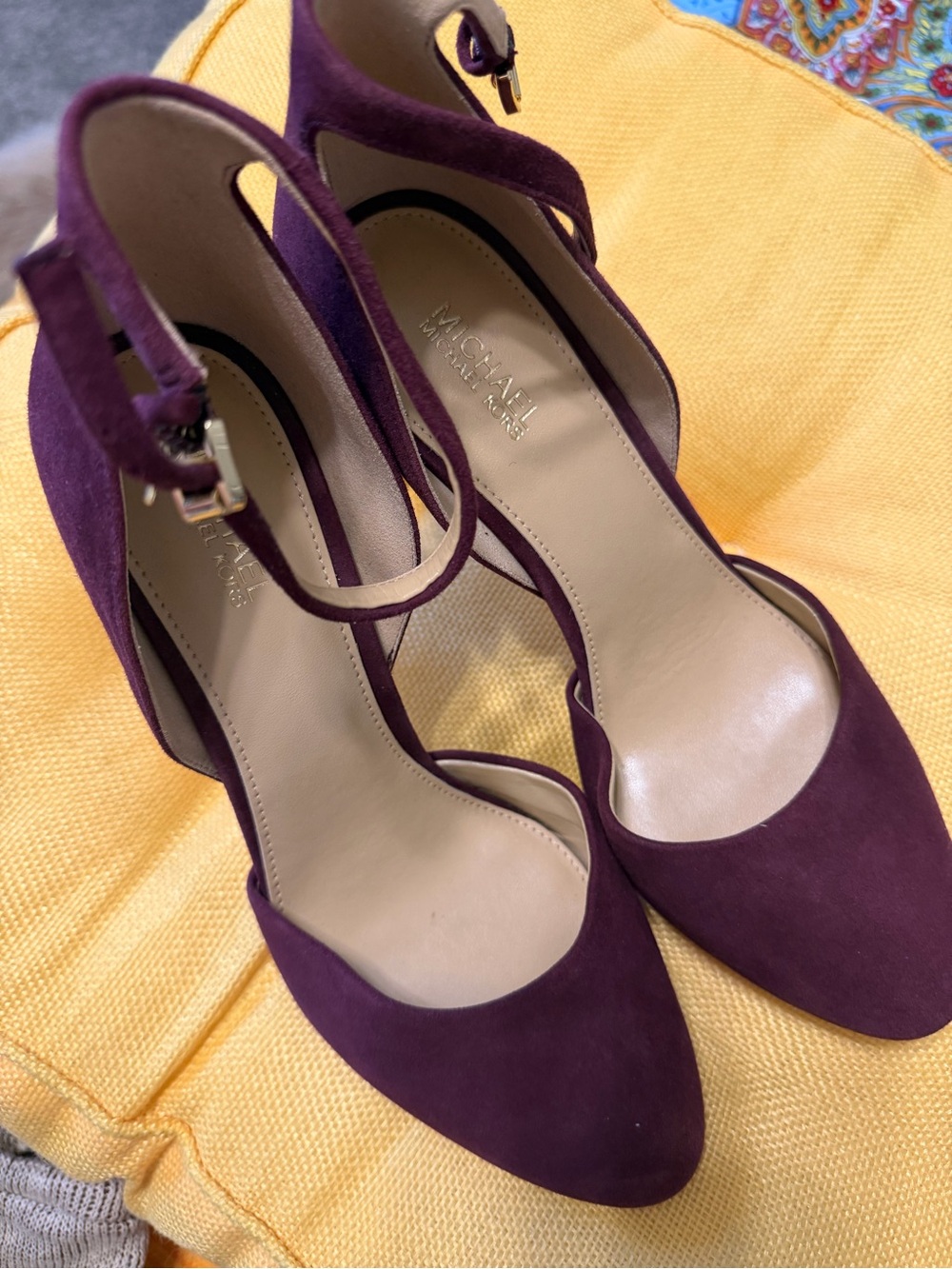 Michael Kors Plum Suede Ankle Strap Pumps Heels Size 7.5M 3” heels